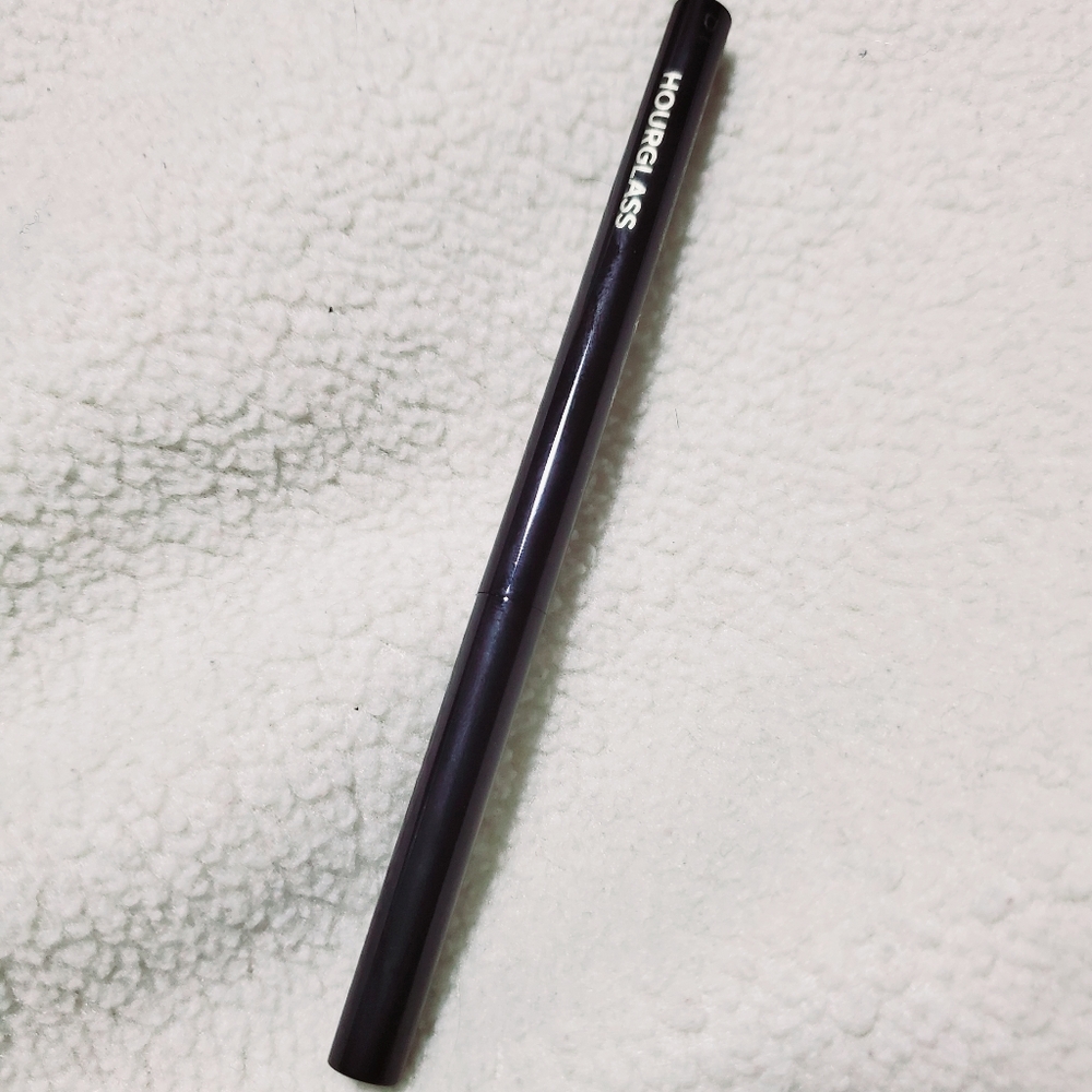 Hourglass 1.5MM Mechanical Gel Eye Liner - Picture 5 of 5
